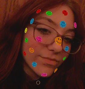 Meet your Posher, Claire